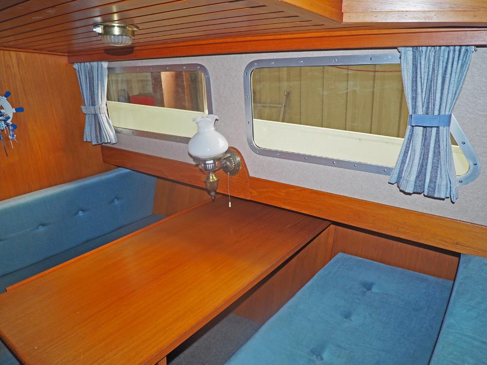 Cabin en avant, H&eacute;bergements
